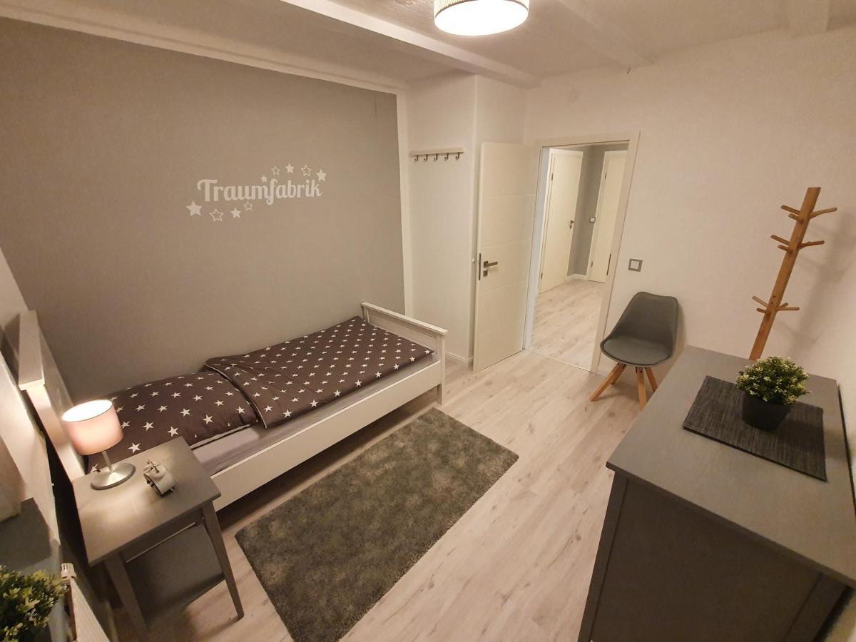 Tolle 125M² Erdgeschosswohnung Im Einzelhaus Kaltenkirchen Bagian luar foto